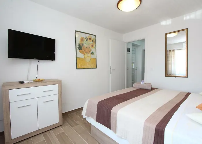 Pensión And Pina Rovinj